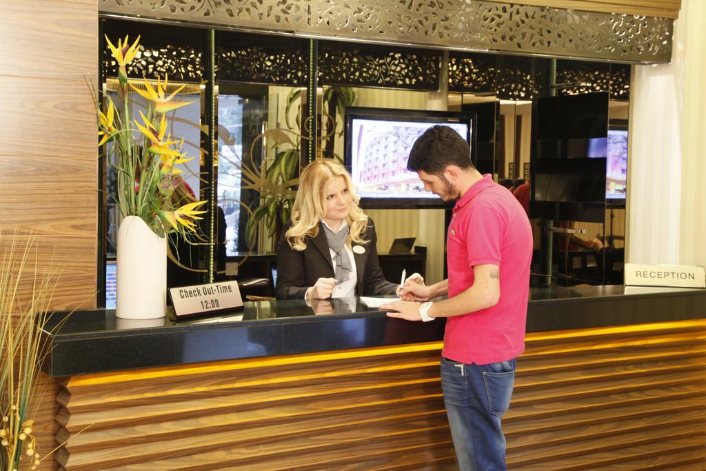 Mirilayon Hotel - Old Town Istanbul Exterior photo